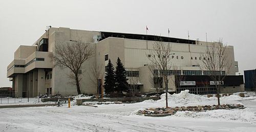 Winnipeg Arena hockeyballparkscomNHLWinnipegJetsfrontjpg
