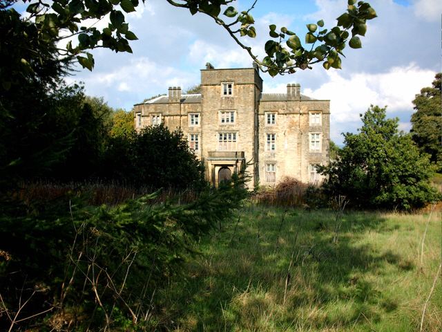 Winstanley Hall httpsuploadwikimediaorgwikipediacommonsaa
