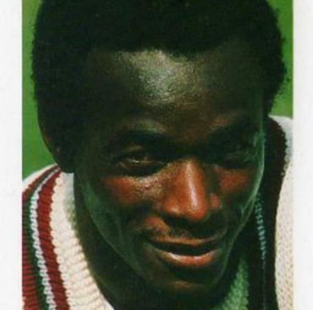 Winston Davis (Cricketer)