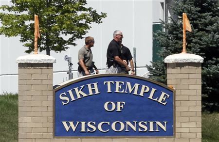 Wisconsin Sikh temple shooting Seven dead including gunman in shooting at Wisconsin Sikh temple