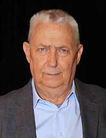 Wojciech Mlynarski httpsuploadwikimediaorgwikipediacommonsthu
