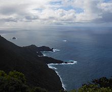 Wolf Rock, Lord Howe Island httpsuploadwikimediaorgwikipediacommonsthu