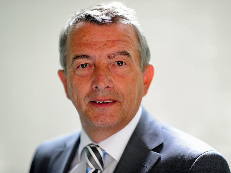 Wolfgang Niersbach DFB partners with Infront for international media rights