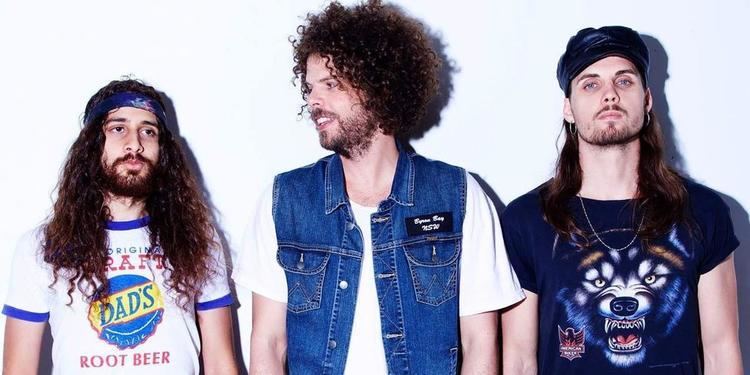 Wolfmother Wolfmother to open for Guns N Roses in Singapore Editorial