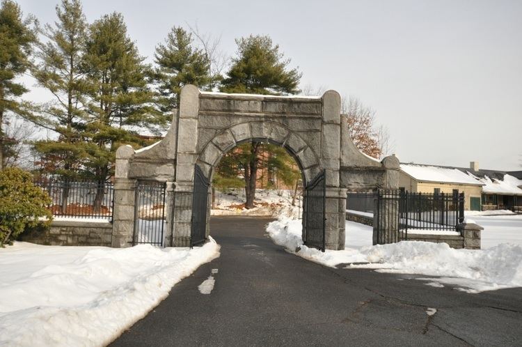 Woodlawn Cemetery (Clinton, Massachusetts)