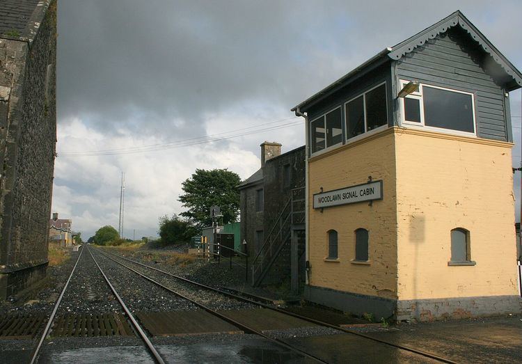 Woodlawn railway station