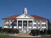 Woodrow Wilson Hall (James Madison University) httpsuploadwikimediaorgwikipediacommonsthu