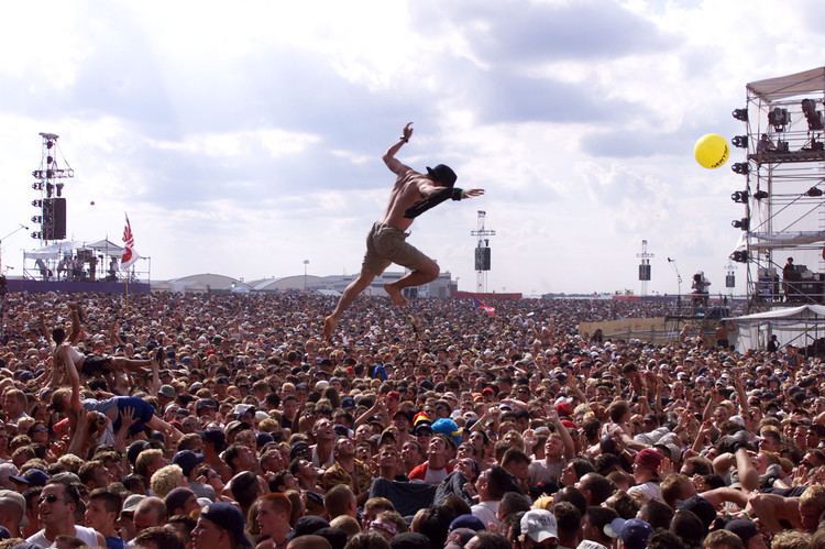 Woodstock '99 Lets Revisit The Chaos Of Woodstock 99 The Day The Music Died