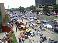 Woodward Dream Cruise httpsuploadwikimediaorgwikipediacommonsthu