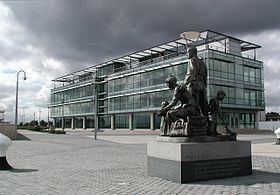 World Trade Centre Hull & Humber httpsuploadwikimediaorgwikipediacommonsthu