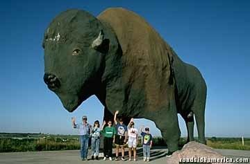 World's Largest Buffalo Worlds Largest Buffalo Jamestown North Dakota