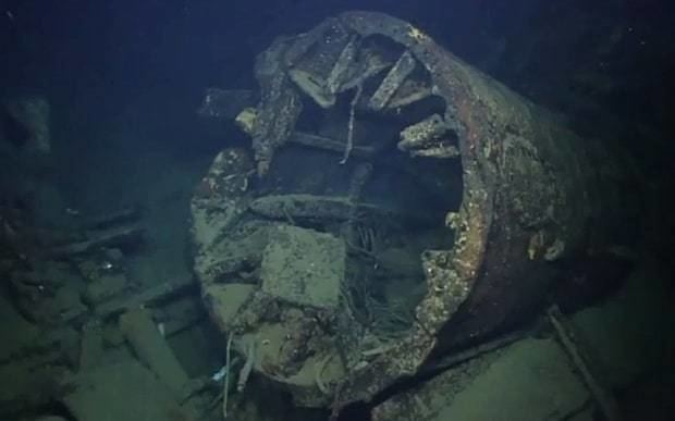 Wreck of the Japanese battleship Musashi Video Musashi underwater tour of Japanese battleship bombed in