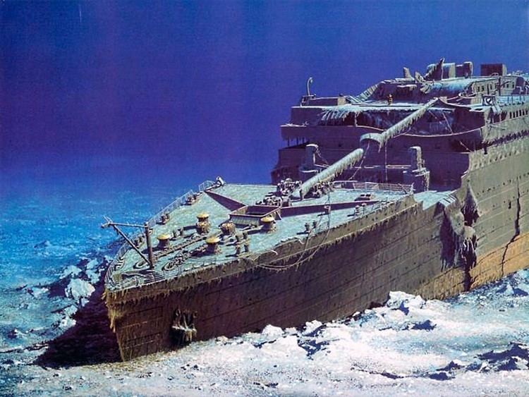 The wreck of the RMS Titanic at the bottom of the ocean