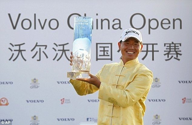 Wu Ashun Wu Ashun makes history as local star claims China Open
