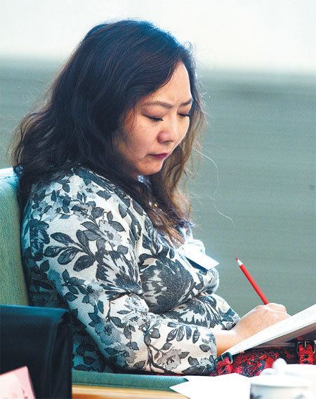 Wu Yajun Divorce pushes female tycoon from top spot Chinaorgcn