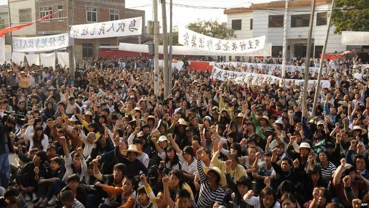 Wukan protests BBC News In pictures China villagers in Wukan land protest