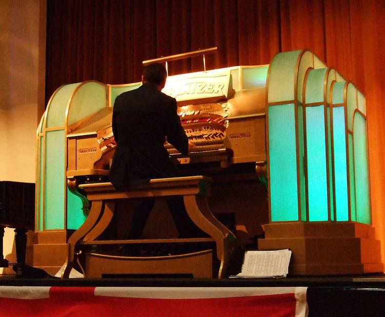 Wurlitzer theatre organs in the United Kingdom