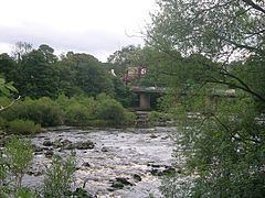 Wylam Bridge httpsuploadwikimediaorgwikipediacommonsthu