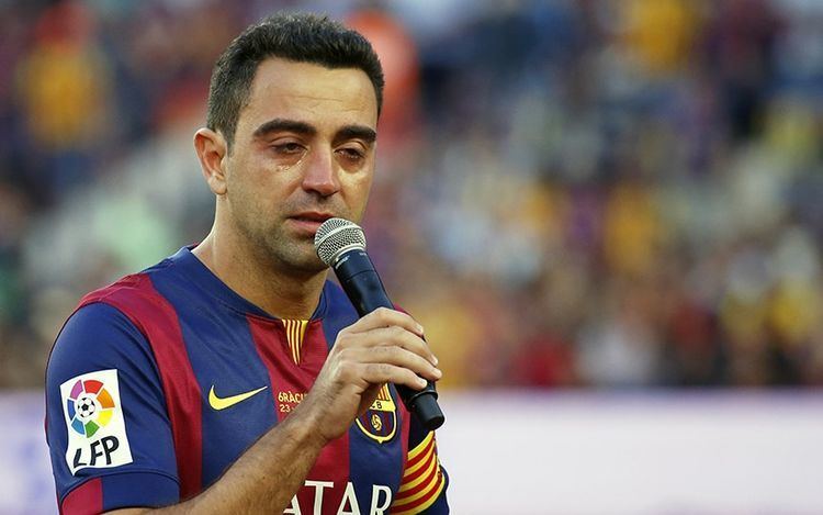Xavi Video Xavi Hernandez breaks down in tears after final Nou Camp