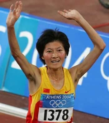 Xing Huina Xing Huina wins Olympic women39s 10000m gold