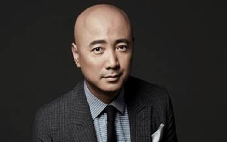 Xu Zheng (actor) Creative Artists Agency ReSigns Lost in Thailand Maker Xu Zheng