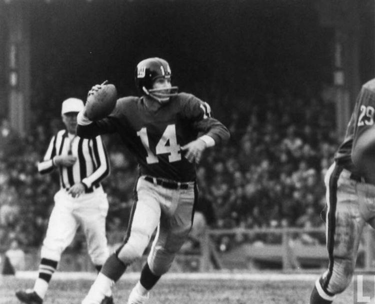 Y. A. Tittle YA Tittle39s Incomparable 1962 and 1963 Seasons