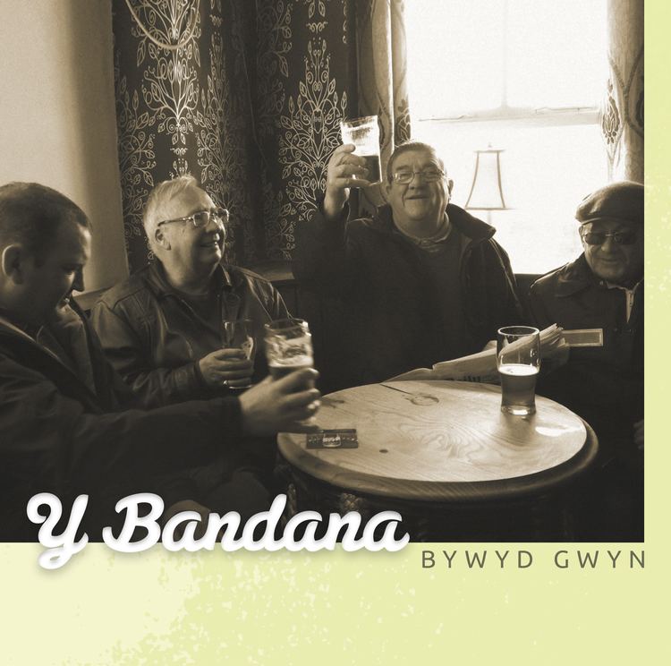 Y Bandana Y Bandana Bywyd Gwyn Copa Sain Records Music from Wales