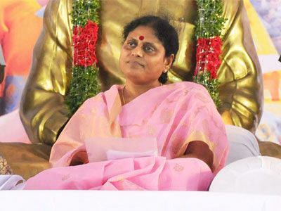 Y. S. Vijayamma Y S Vijayamma rested in Politics ApNewsCorNer