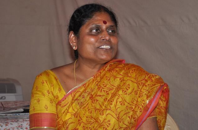 Y. S. Vijayamma Vijayamma to contest for Lok Sabha Jagan for assembly