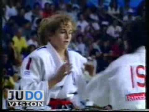 Yael Arad JUDO 1992 Olympics Catherine FleuryVachon FRA Yael