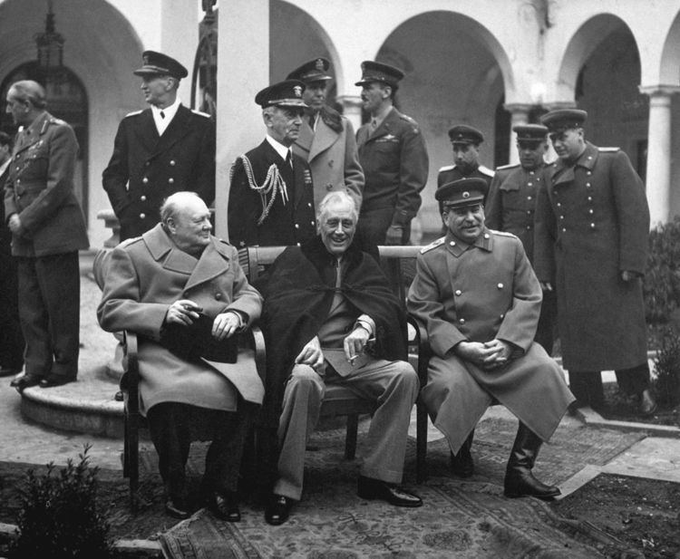 Yalta Conference FileYalta Conference Churchill Roosevelt Stalin BWjpg