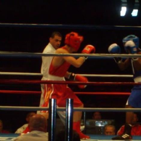 Yang Bo (boxer) BOXING IN CHICAGOTHURSDAY 25TH OCTOBER Manyo Plange vrs Yang Bo