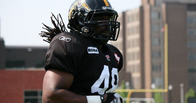 Yannick Carter FA13 Stampeders sign nonimport LB Yannick Carter CFLca