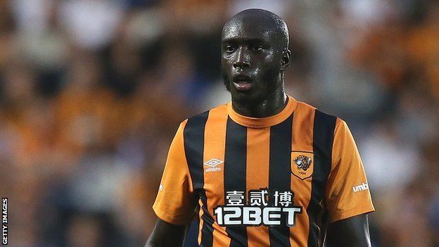 Yannick Sagbo BBC Sport Yannick Sagbo Wolves sign Hull City striker