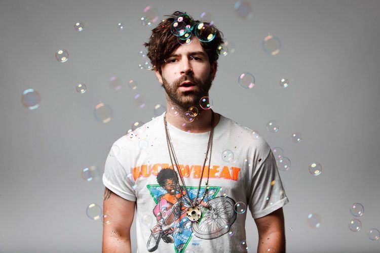 Yannis Philippakis Foals39 Yannis Philippakis speaks out against Spotify On