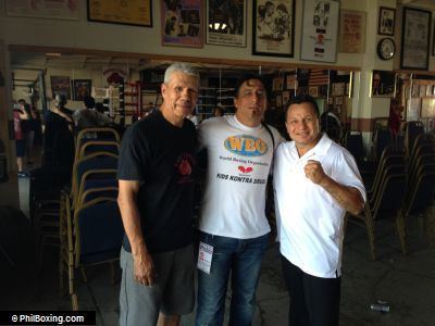 Yaqui López TEAM YAQUI LOPEZ FAT CITY GETS THREE WINS IN AMATEUR SHOWCASE IN