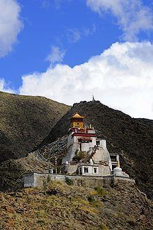 Yarlung Valley httpsuploadwikimediaorgwikipediacommonsthu