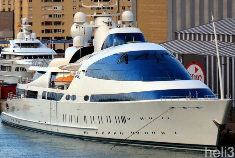 Yas (yacht) Sheikh Hamdan bin Zayed Al Nahyan and his Crazy 141 meter Yacht Yas