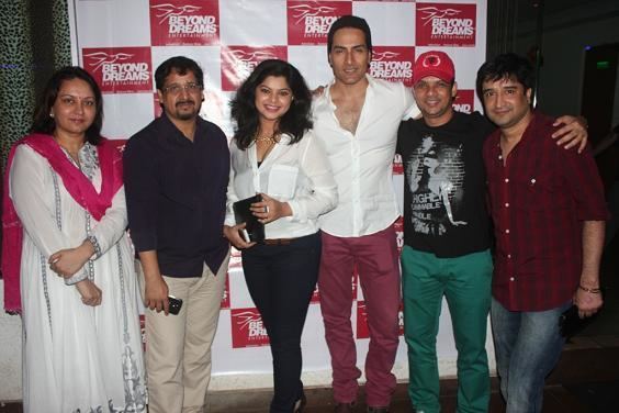 Yash A Patnaik IndianShowBizcom Producer Yash Patnaik39s bash for TV