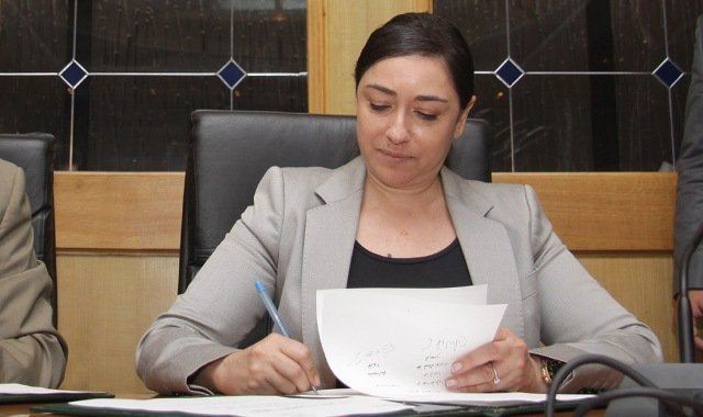 Yasmina Baddou signatureconventionsanteluttecontrecorruptionGjpg