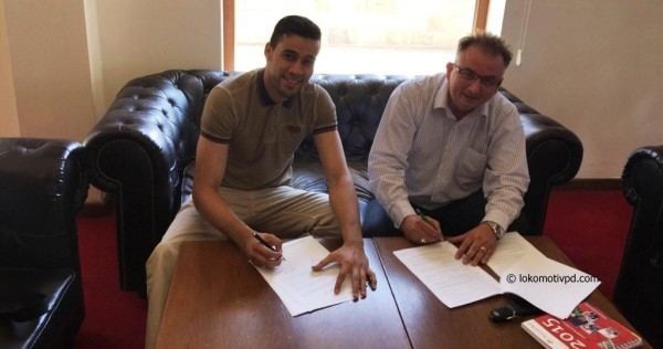 Yassine El Kharroubi Yassine El Kharroubi Le Marocain rejoint Lokomotiv