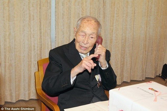 Yasutaro Koide Sakari Momoi dies aged 112 as the world39s oldest man