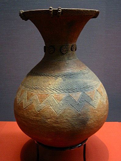 Yayoi pottery