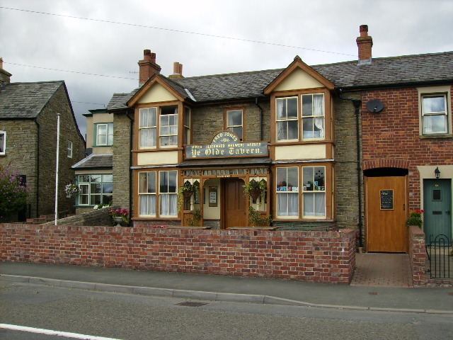Ye Olde Tavern, Kington