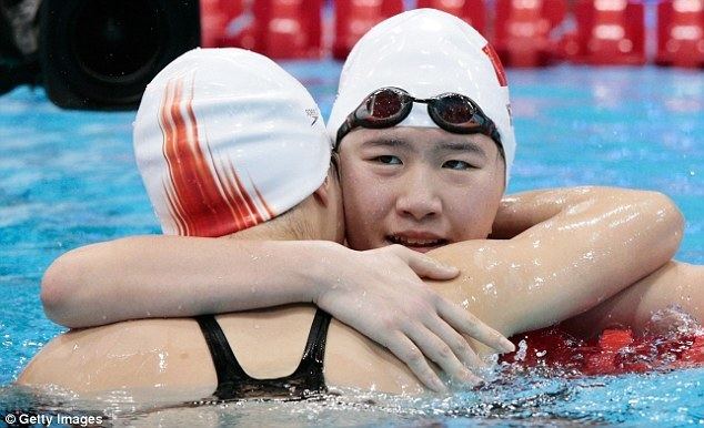 Ye Shiwen London Olympics 2012 Chinese swimmer Ye Shiwen breaks world record