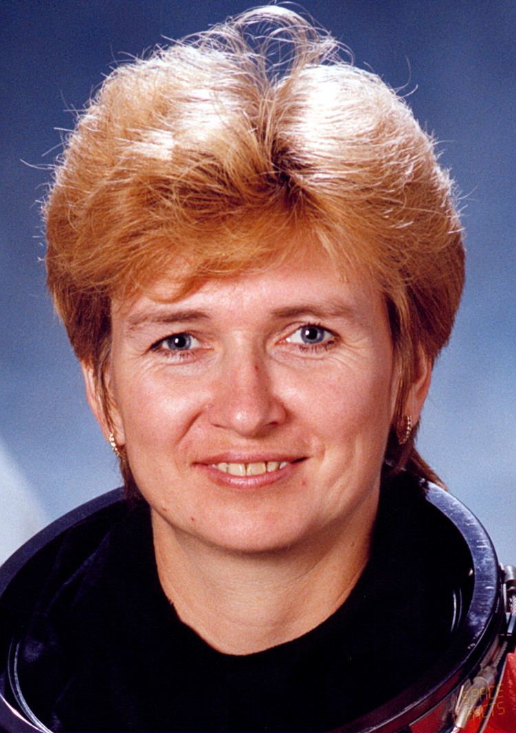 Yelena Kondakova Cosmonaut Biography Yelena Kondakova