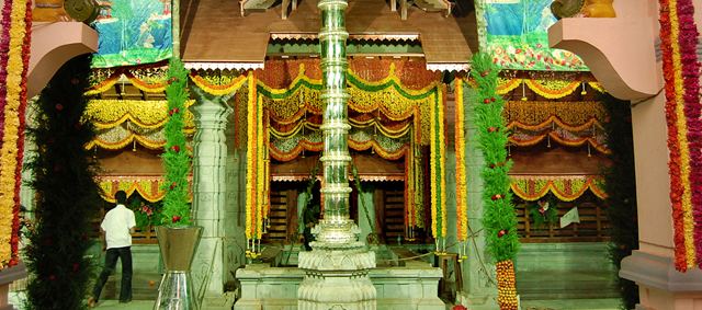 Yelluru Shri Vishweshwara Temple rcmysoreportalkarnicintemplesshreevishweshwa