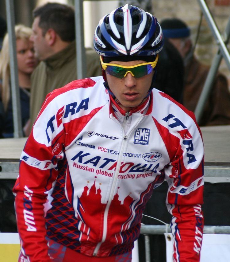 Yevgeni Popov (cyclist)