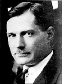 Yevgeny Zamyatin httpsuploadwikimediaorgwikipediaenbbeYev