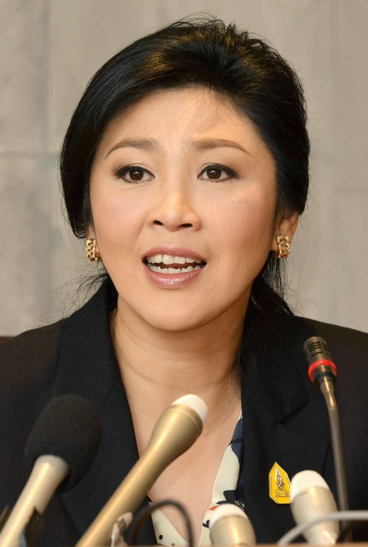 Yingluck Shinawatra Ahead of Japan visit Thai leader says dialogue can solve